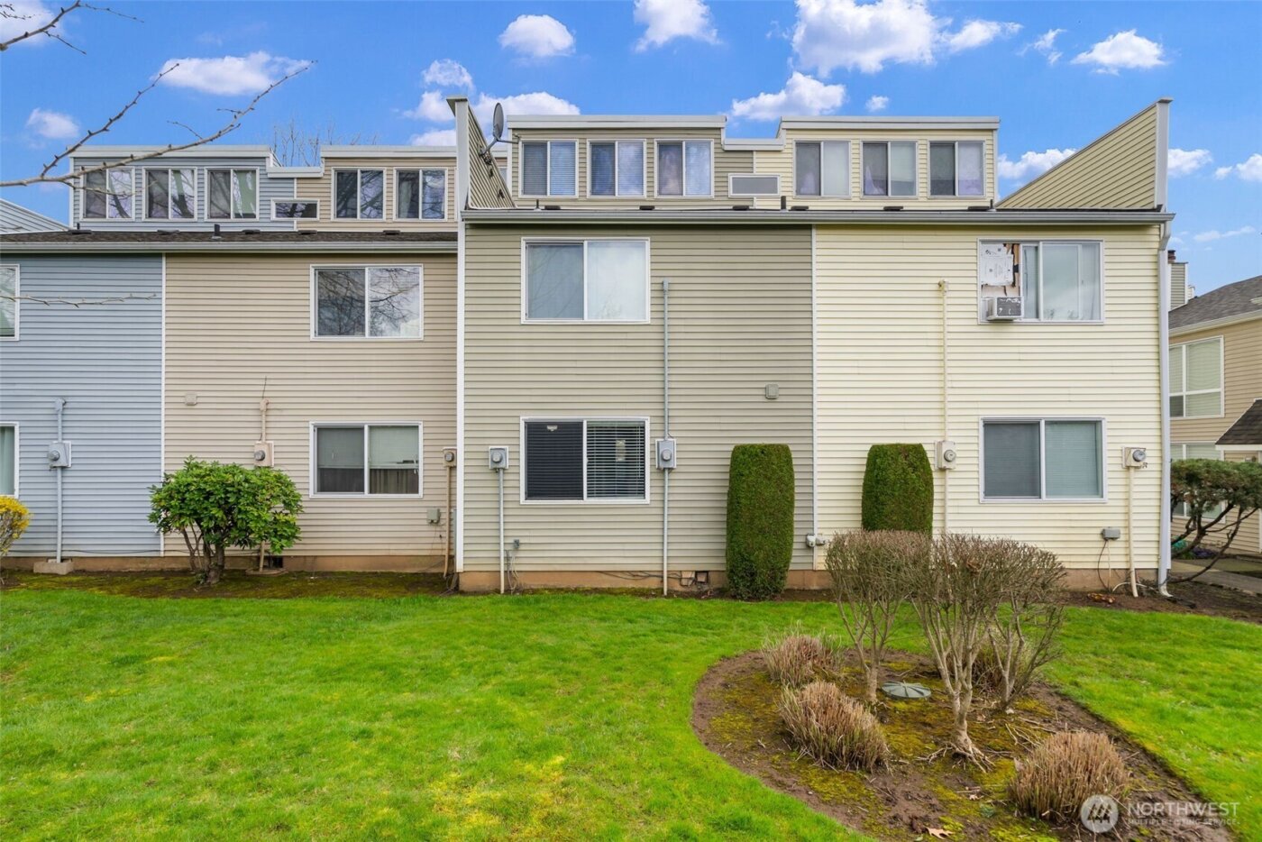 6904 NE 43rd Street #F, Vancouver, WA 98661