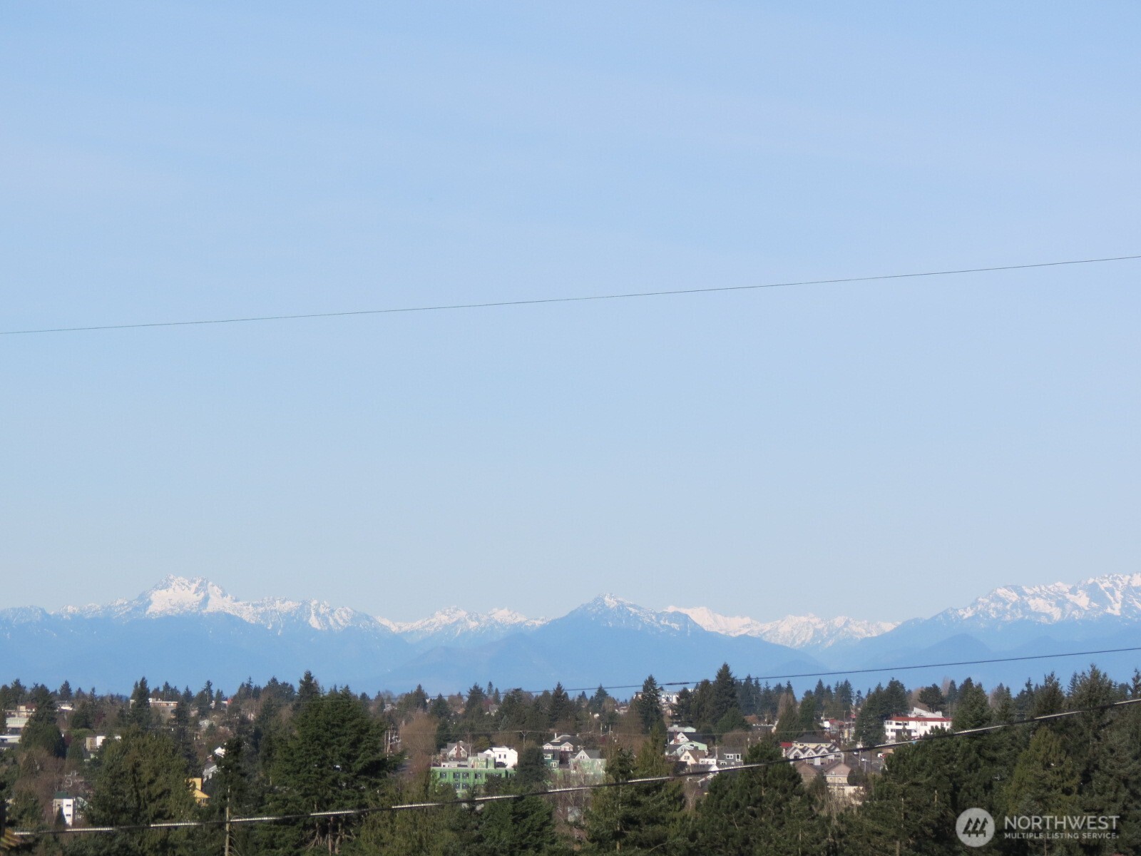 8218 2nd Avenue NE ##B, Seattle, WA 98115