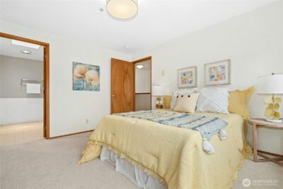 726 N 94th Street #B, Seattle, WA 98103-3145 - Photo 17