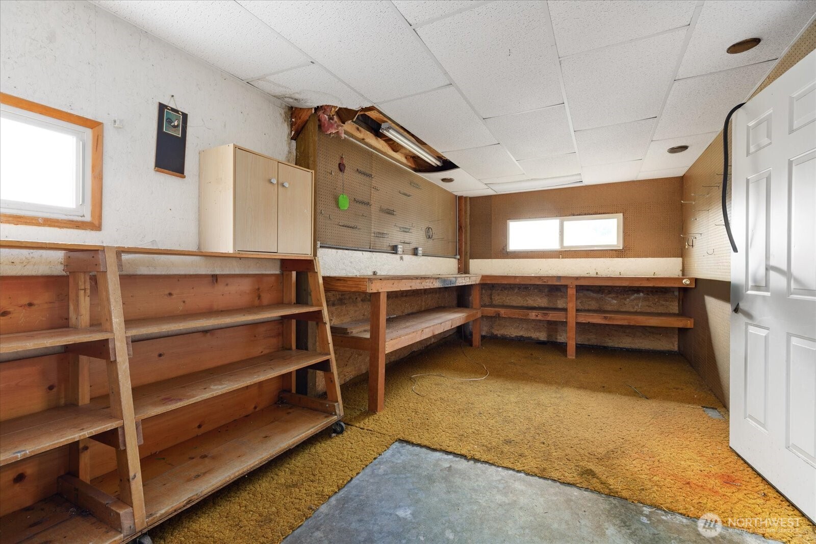 801 Walker Avenue , Oak Harbor, WA 98277