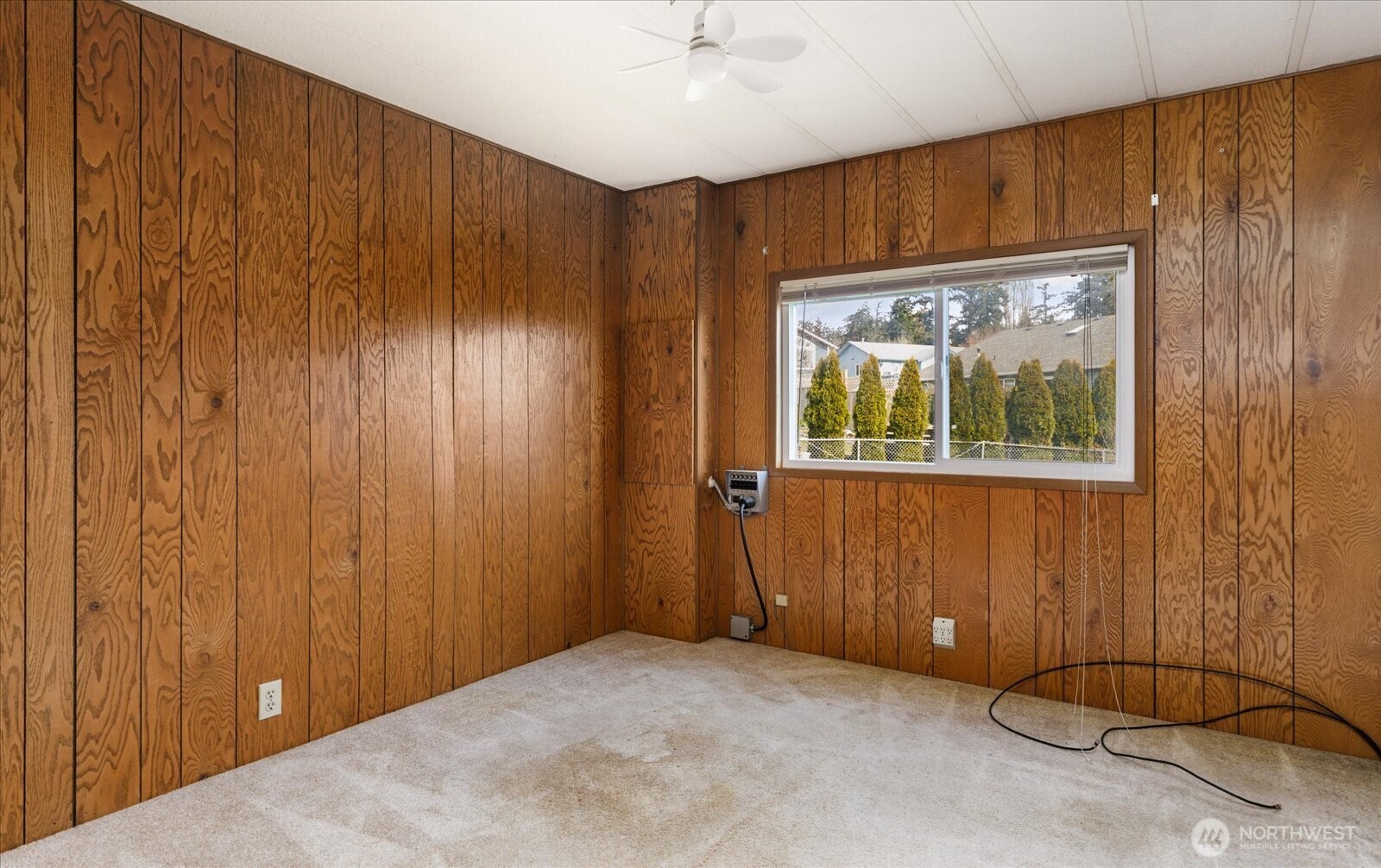 801 Walker Avenue , Oak Harbor, WA 98277