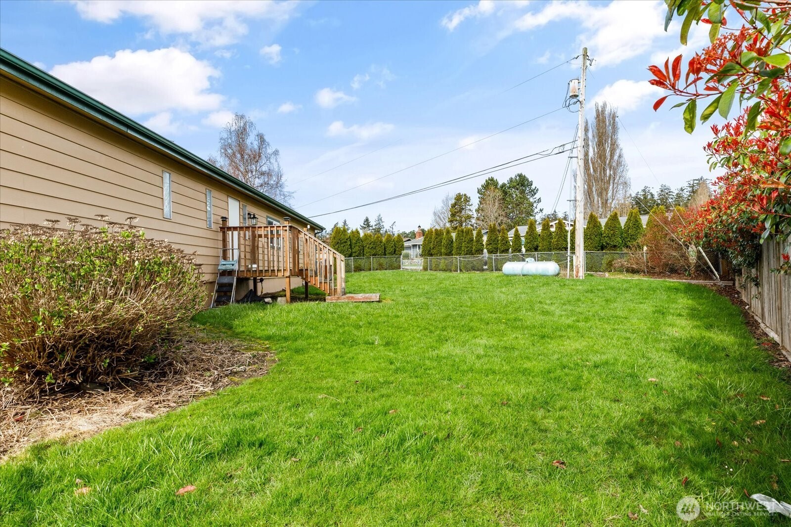 801 Walker Avenue , Oak Harbor, WA 98277