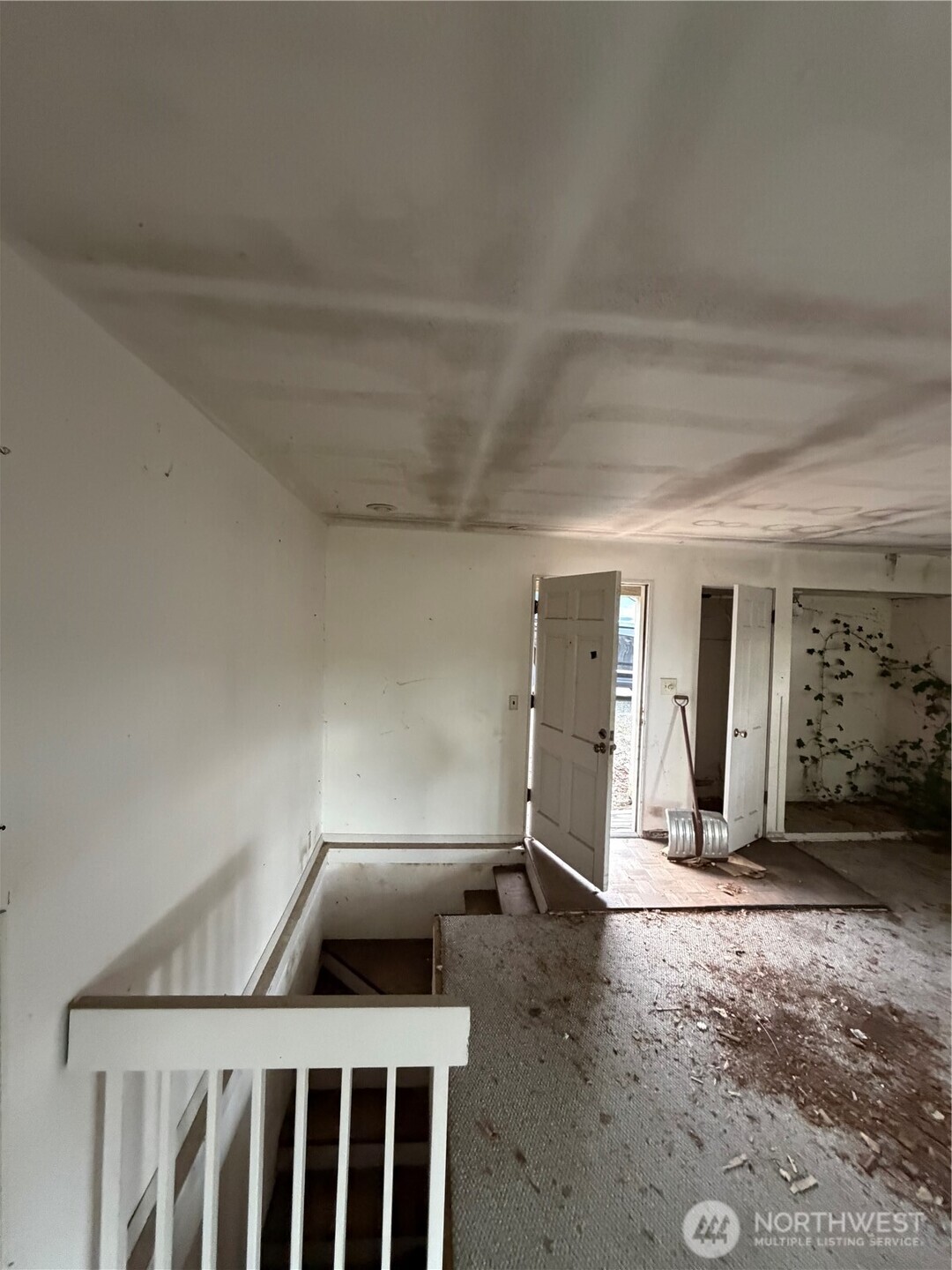 4617 Lake Washington Boulevard NE, Kirkland, WA 98033