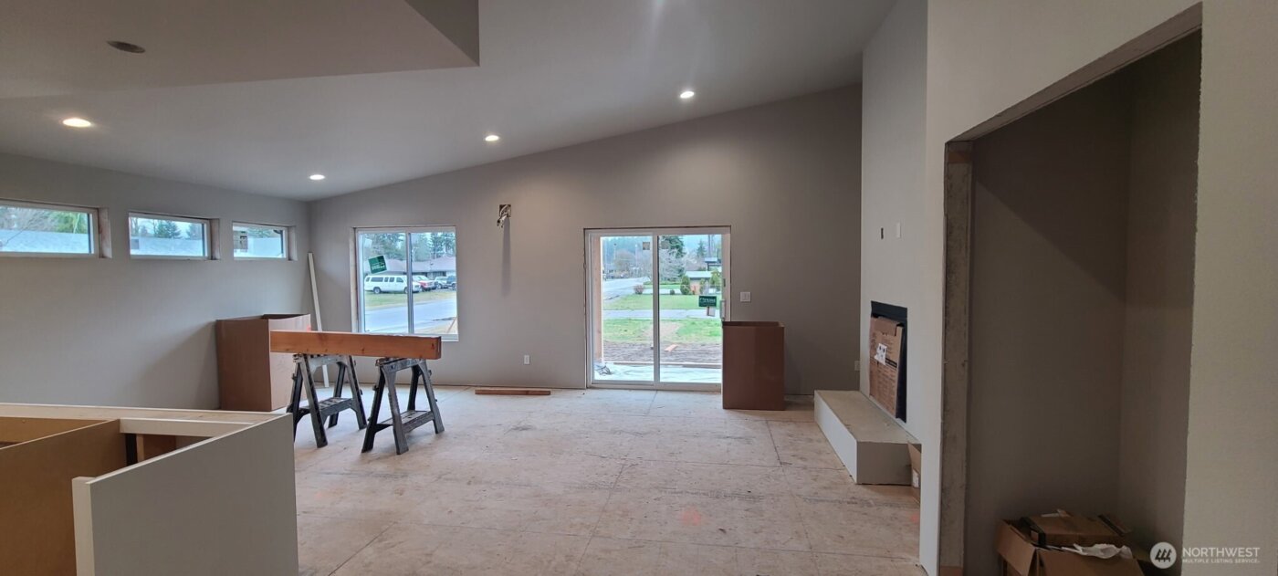 1172 Darrington Street , Darrington, WA 98241