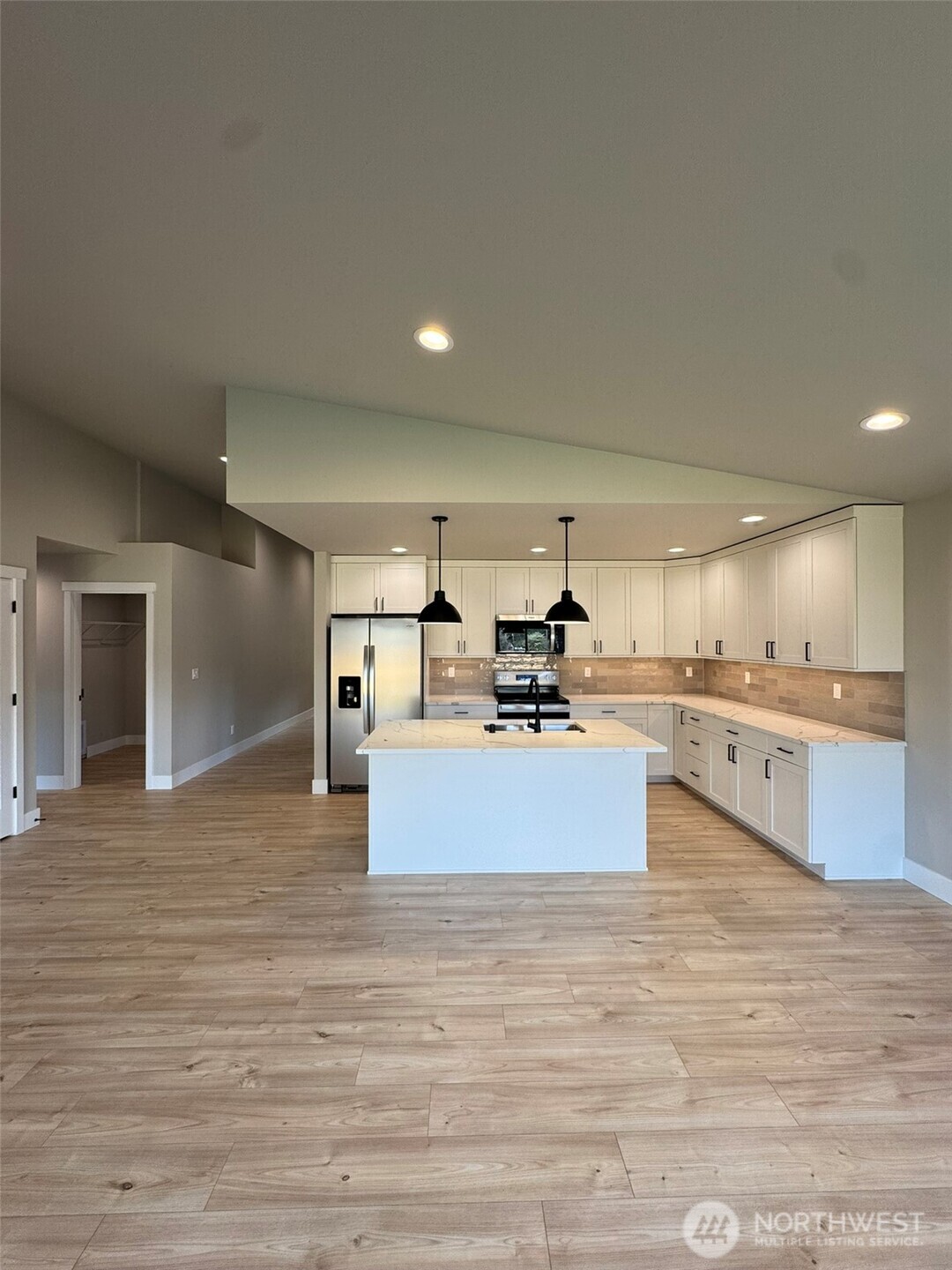 1172 Darrington Street , Darrington, WA 98241