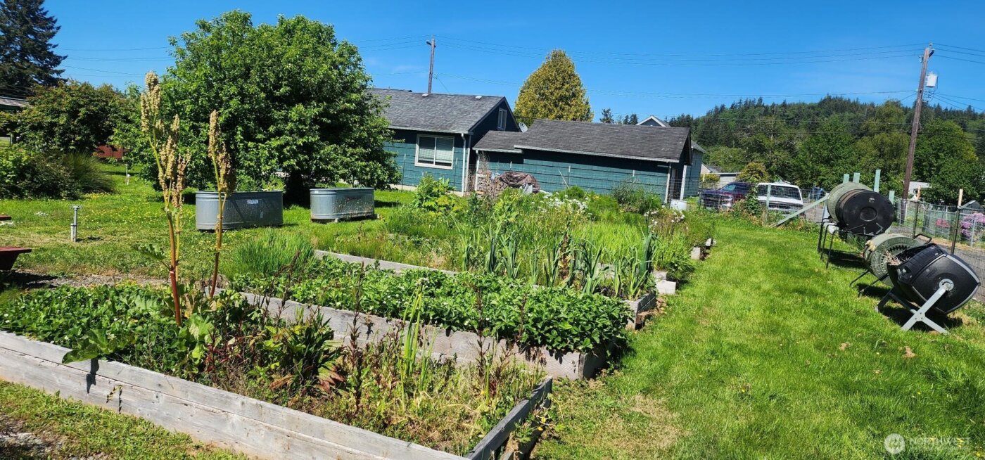 1015 Randall Street , Aberdeen, WA 98520-9998