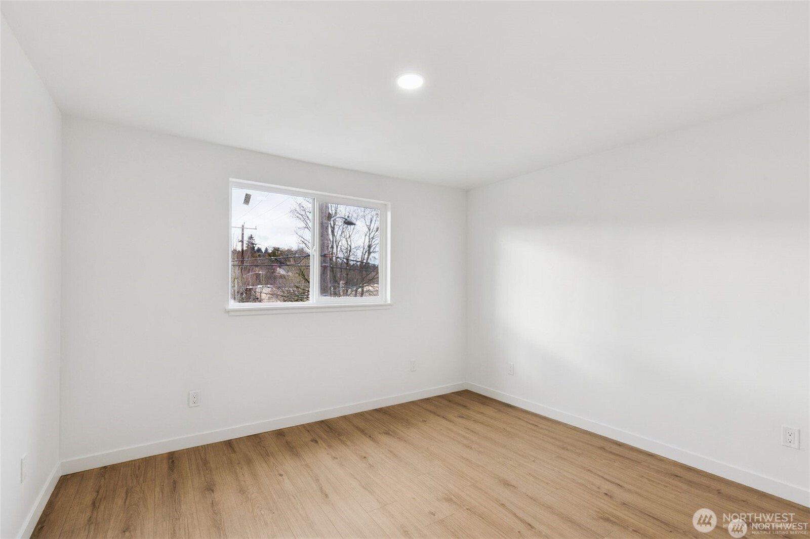 4002 Courtland Place S, Seattle, WA 98118