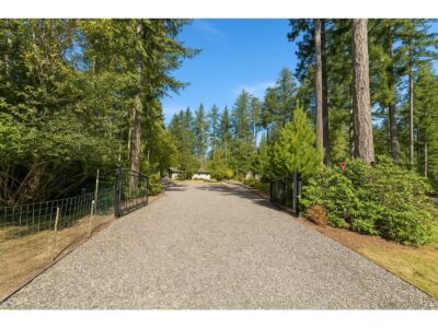 280 E Clonakilty Drive , Shelton, WA 98584 - Photo 2
