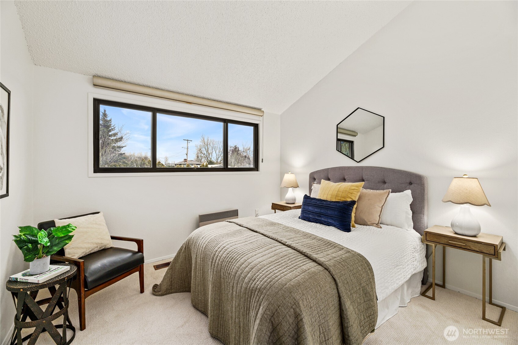 21658 14th Avenue S #A12, Des Moines, WA 98198