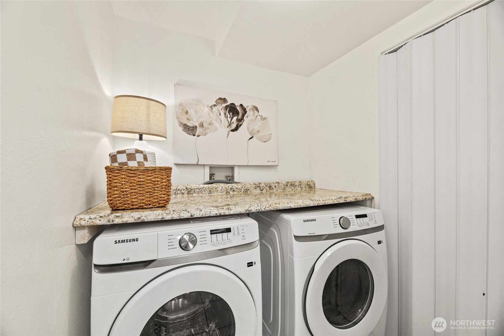 21658 14th Avenue S #A12, Des Moines, WA 98198