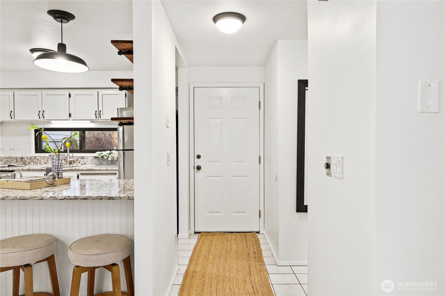 21658 14th Avenue S #A12, Des Moines, WA 98198