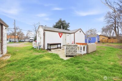 17 E 13th Ave , Kennewick, WA 99336 - Photo 16