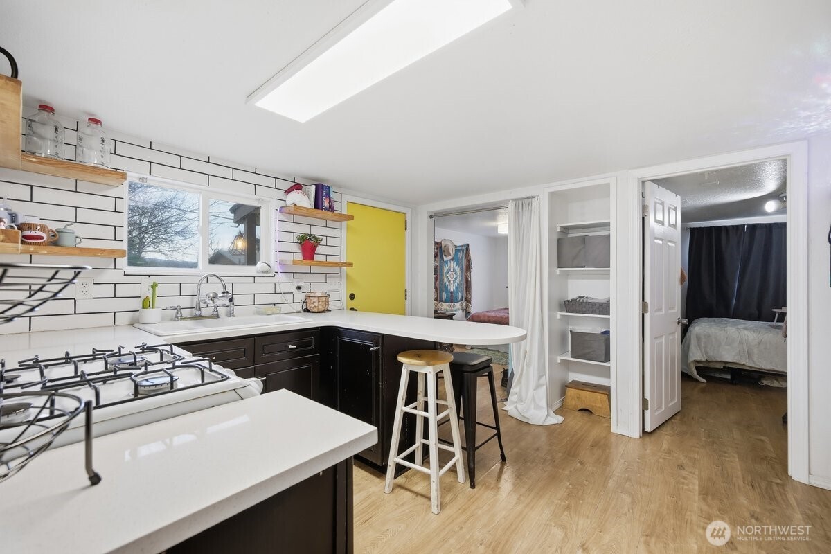 17 E 13th Ave , Kennewick, WA 99336