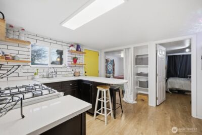 17 E 13th Ave , Kennewick, WA 99336 - Photo 6