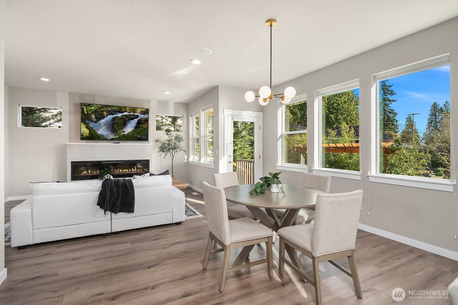 4802 236th Street SW, Mountlake Terrace, WA 98043-5310