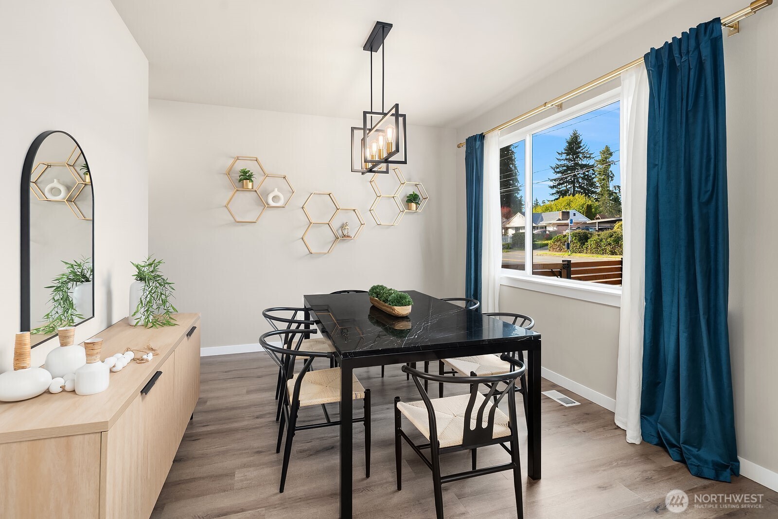 4802 236th Street SW, Mountlake Terrace, WA 98043-5310