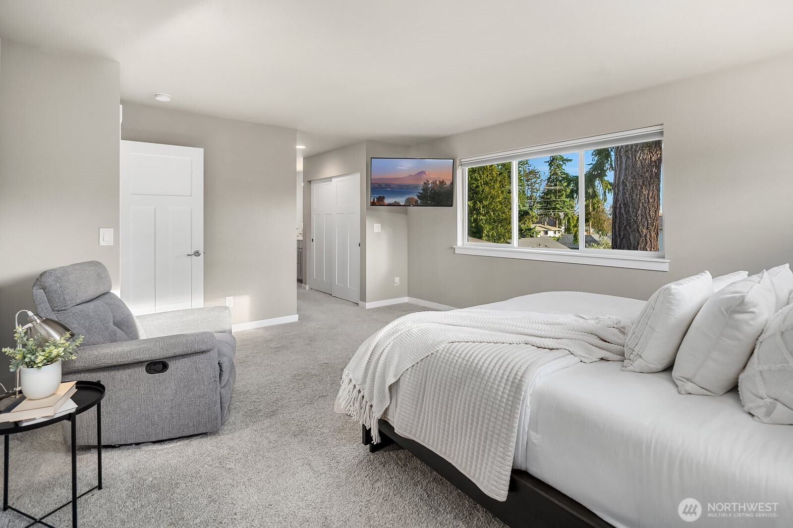 4802 236th Street SW, Mountlake Terrace, WA 98043-5310