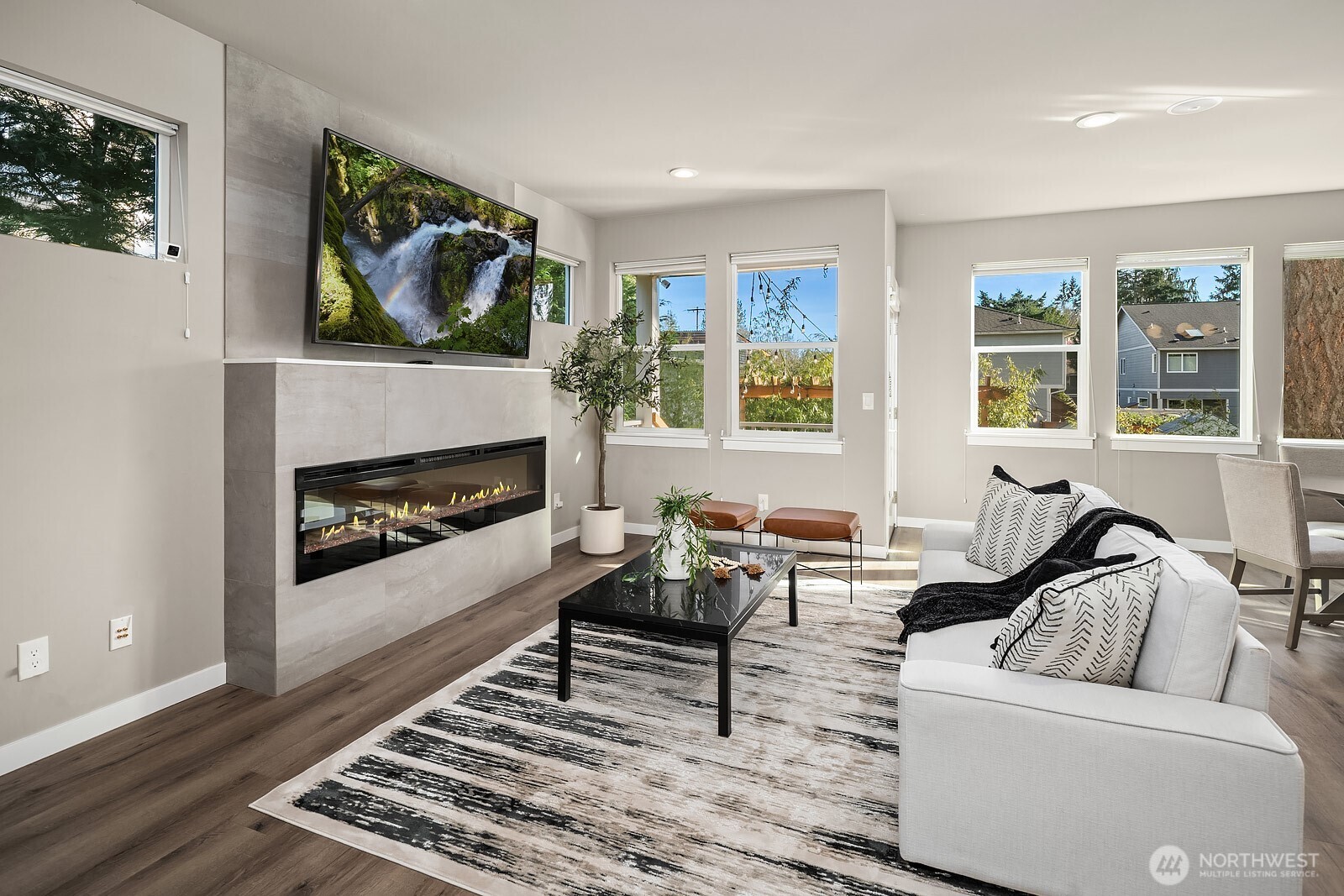 4802 236th Street SW, Mountlake Terrace, WA 98043-5310