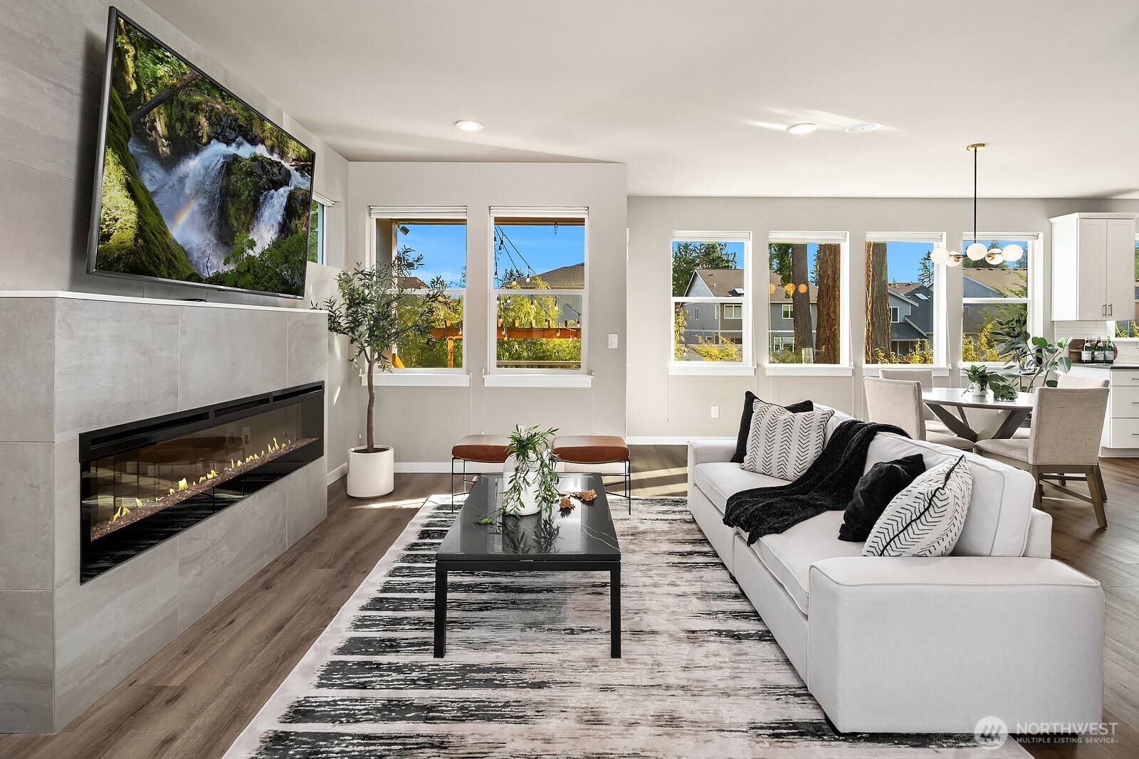 4802 236th Street SW, Mountlake Terrace, WA 98043-5310