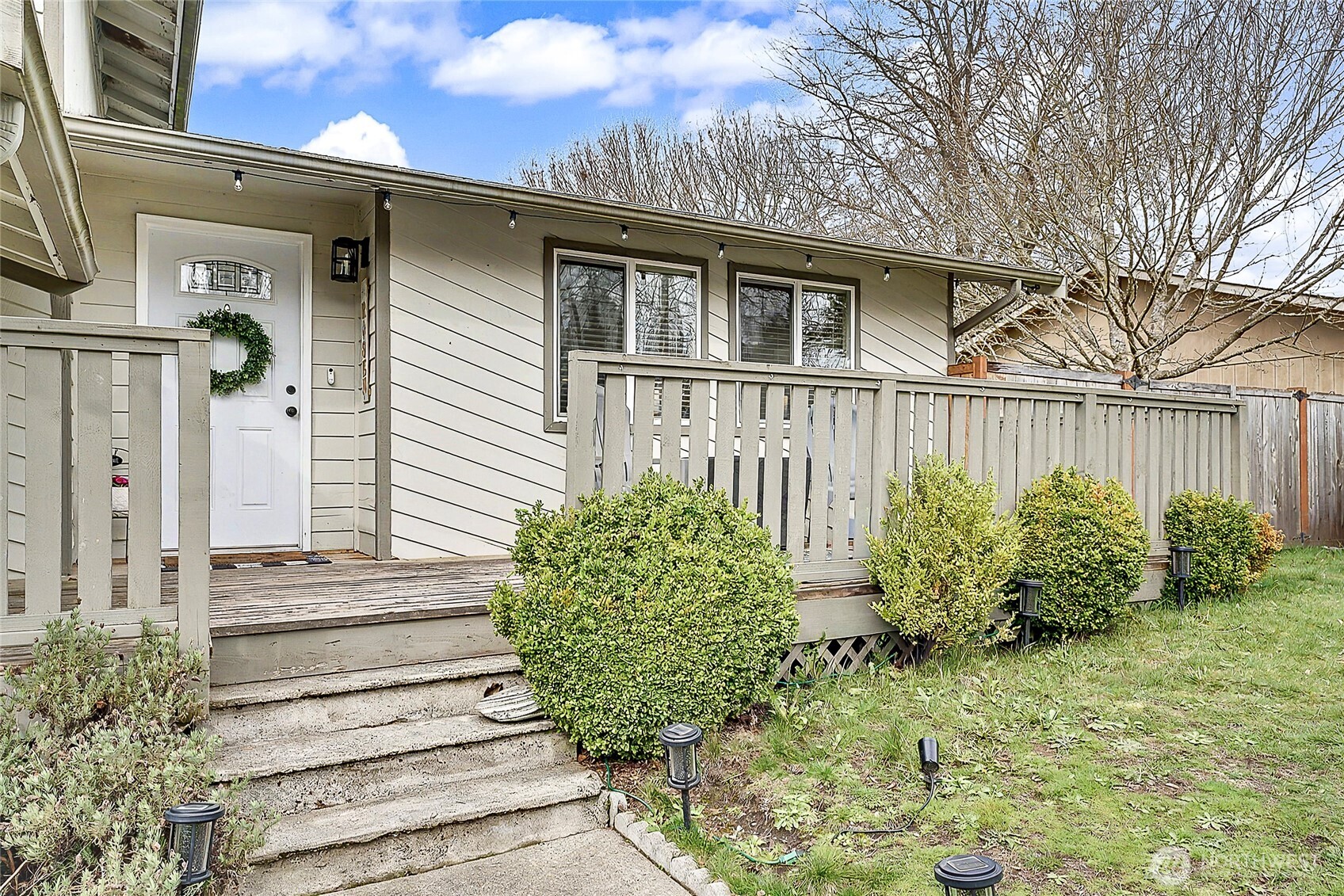 6003 Armour Loop SE, Olympia, WA 98513