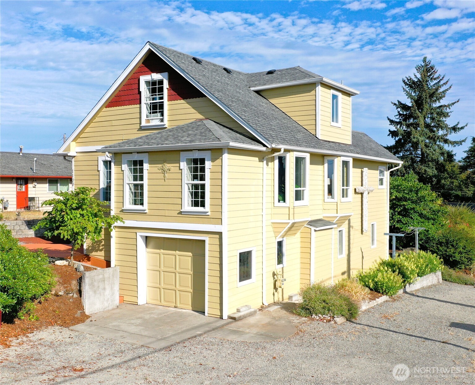 1109 E 31 Street , Tacoma, WA 98404