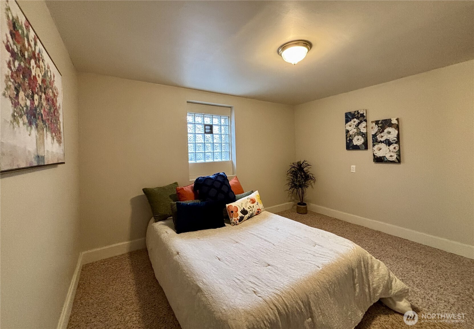 1109 E 31 Street , Tacoma, WA 98404