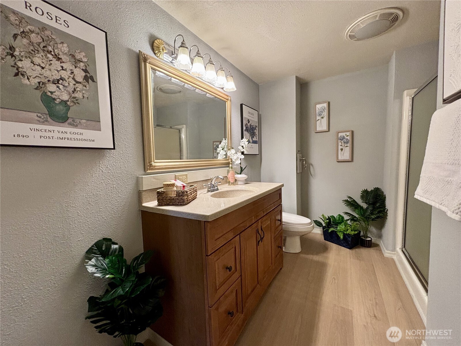 1109 E 31 Street , Tacoma, WA 98404