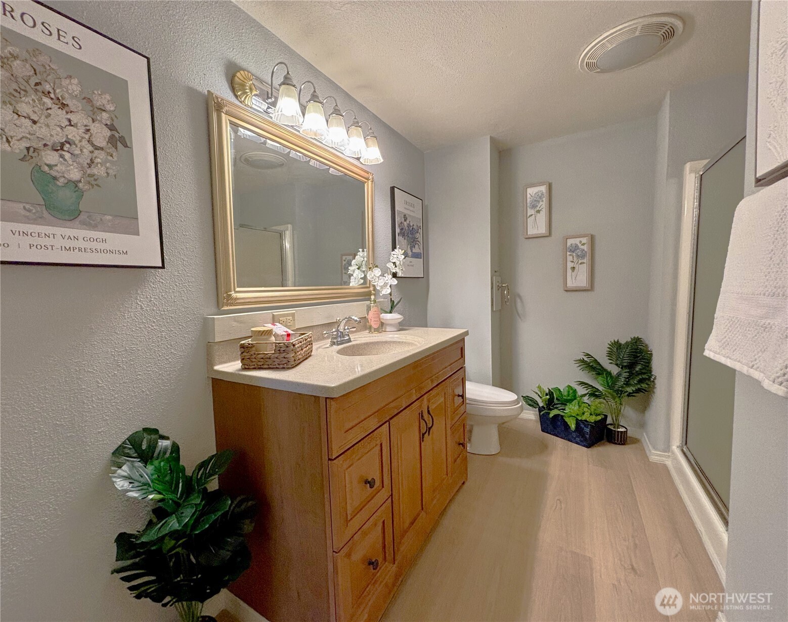 1109 E 31 Street , Tacoma, WA 98404