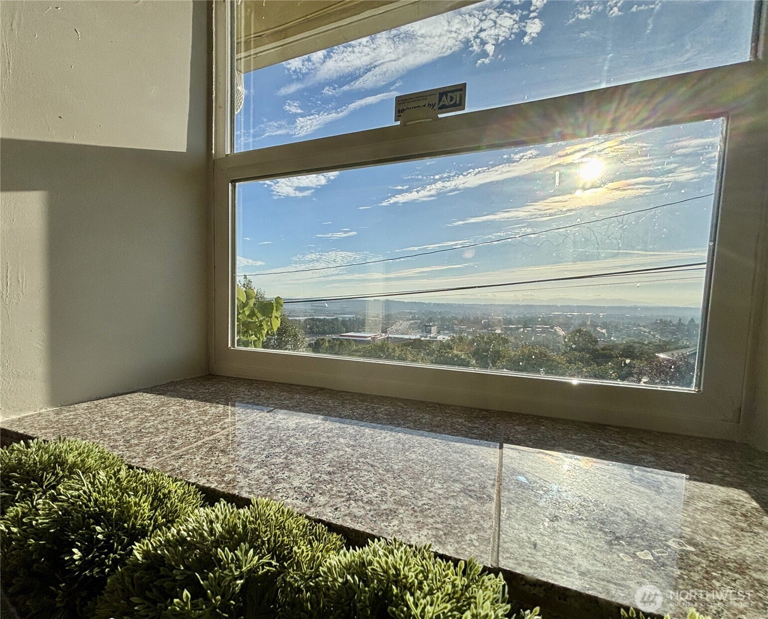 1109 E 31 Street , Tacoma, WA 98404