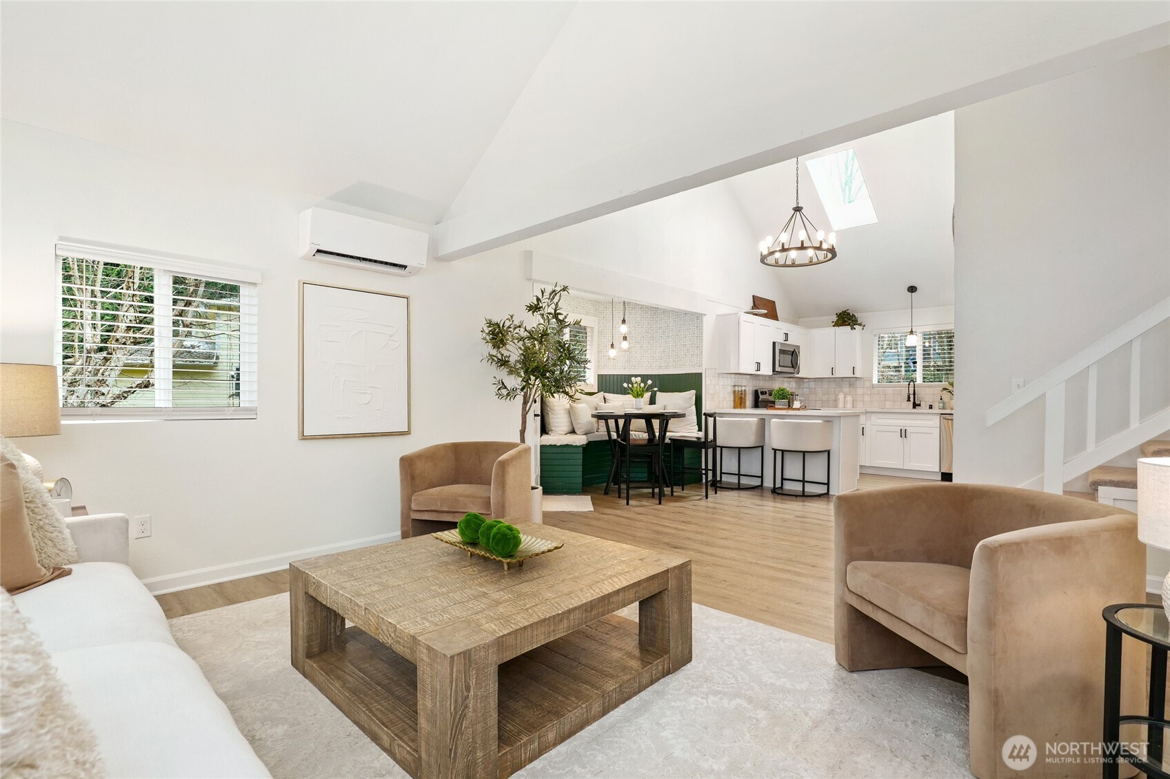 19922 3rd Drive SE, Bothell, WA 98012