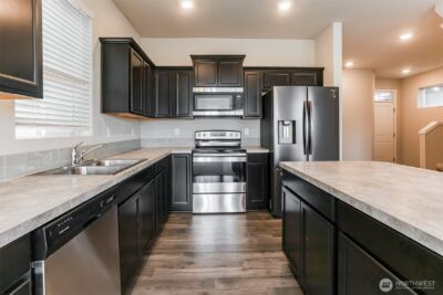 18220 110th Avenue E, Puyallup, WA 98374 - Photo 8