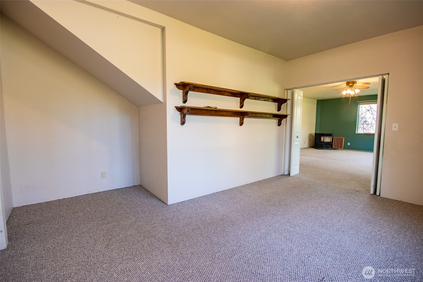 7 Hutton Road , Oroville, WA 98844