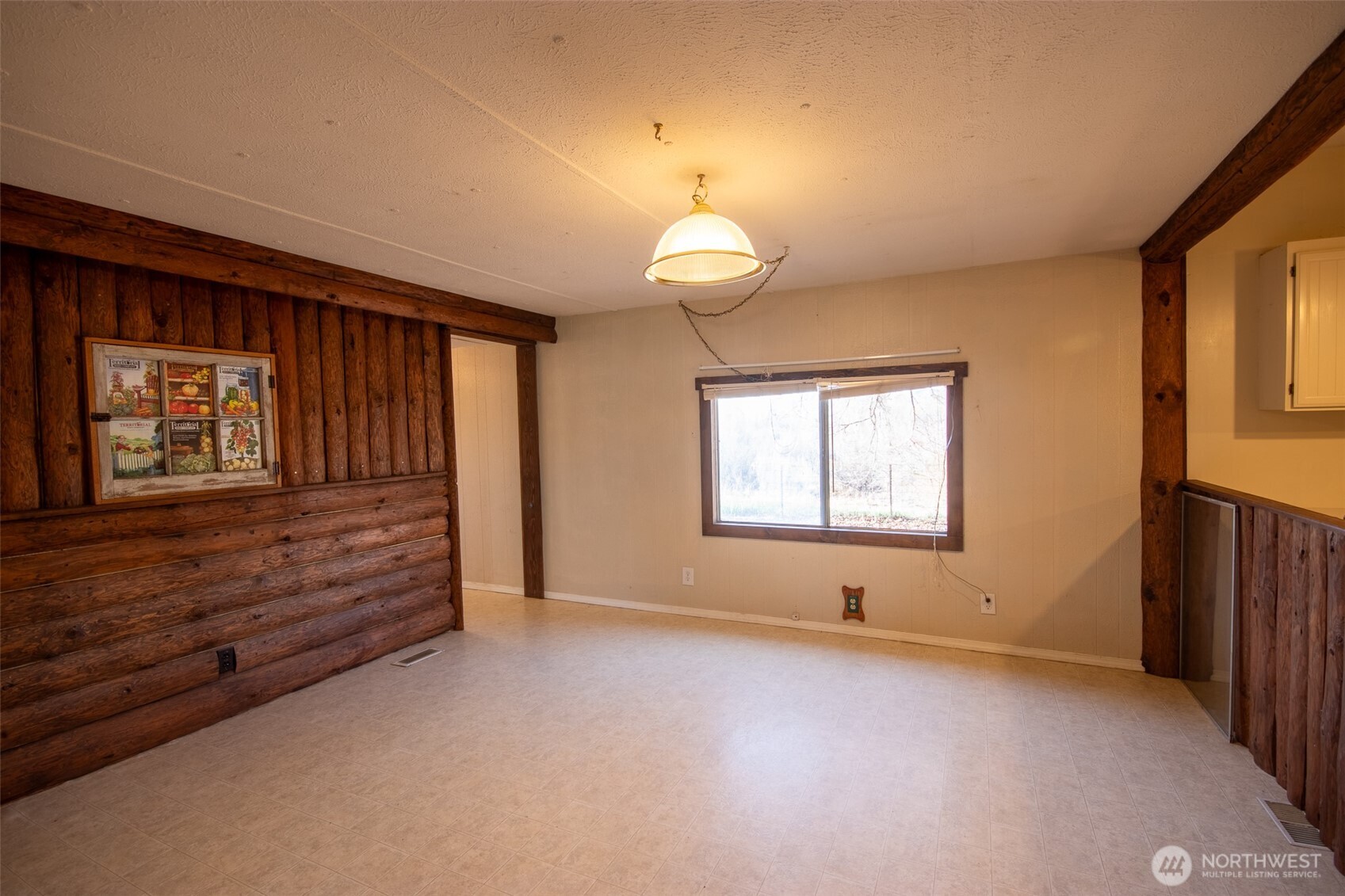 7 Hutton Road , Oroville, WA 98844