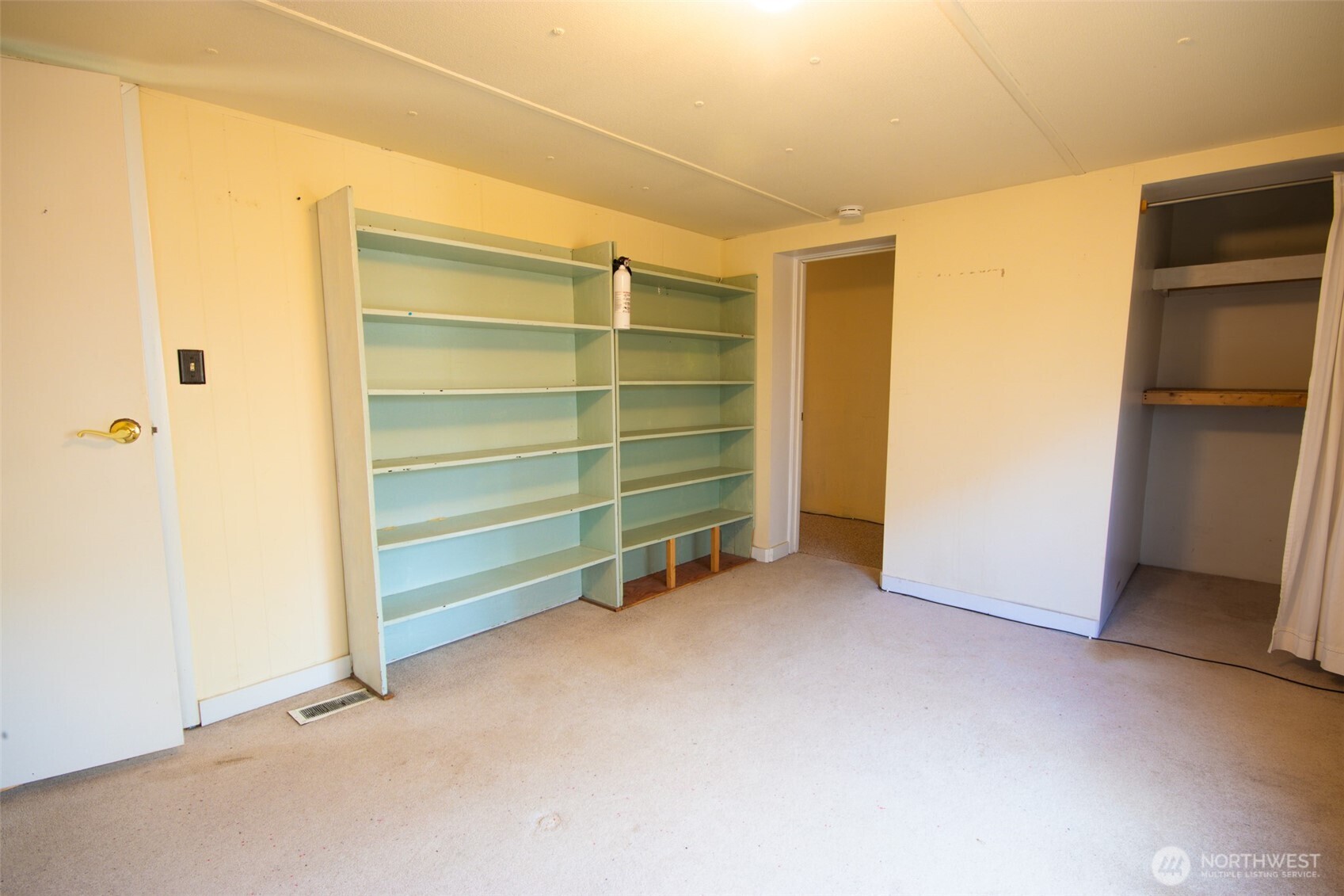 7 Hutton Road , Oroville, WA 98844