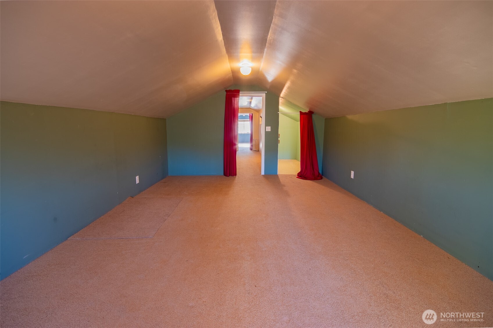 7 Hutton Road , Oroville, WA 98844