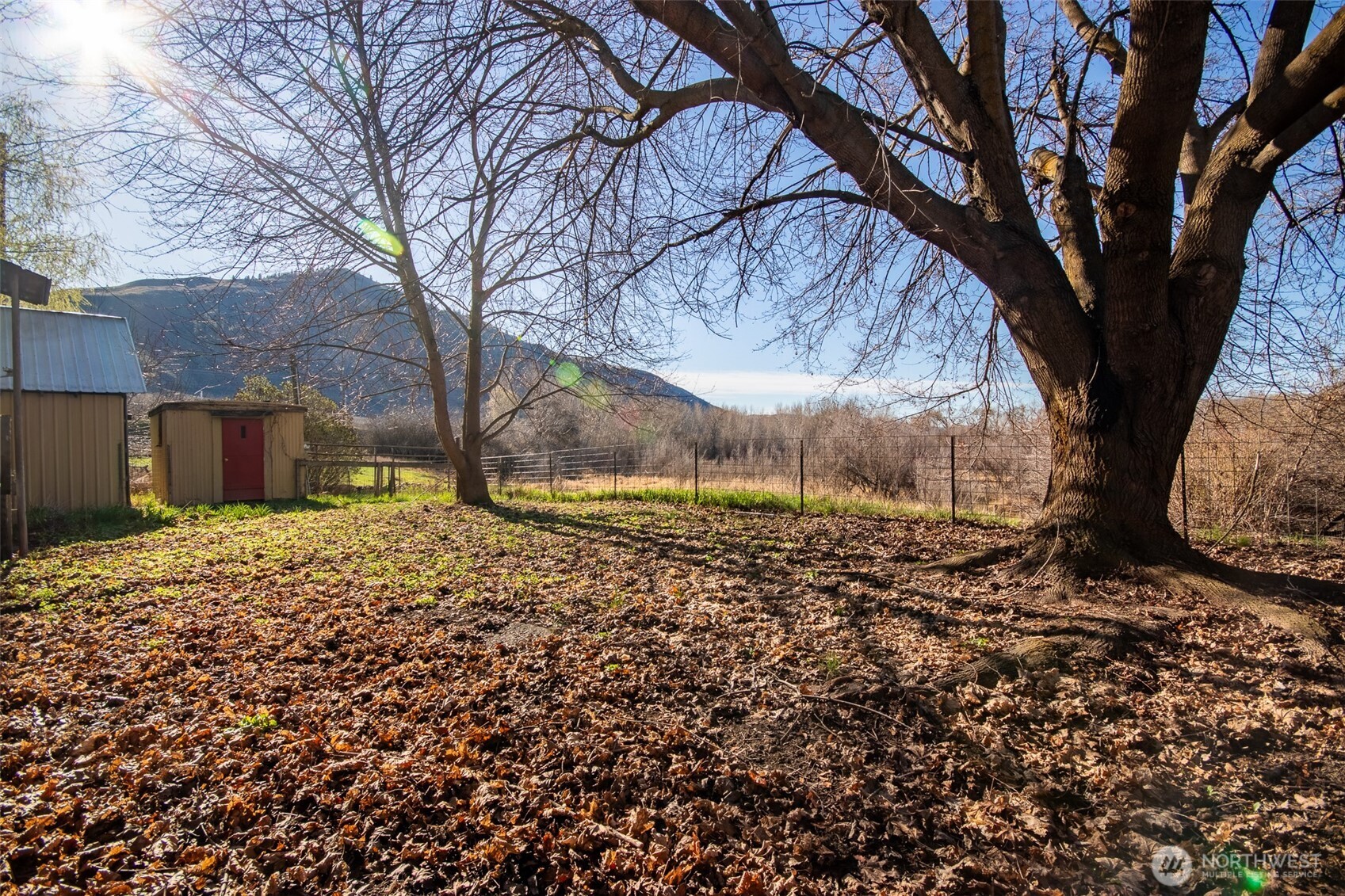 7 Hutton Road , Oroville, WA 98844