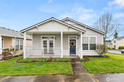 1525 Greenway Lane SE, Olympia, WA 98513