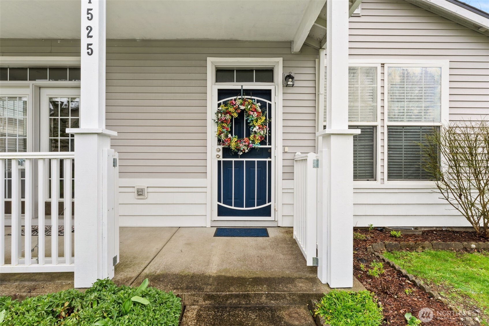 1525 Greenway Lane SE, Olympia, WA 98513