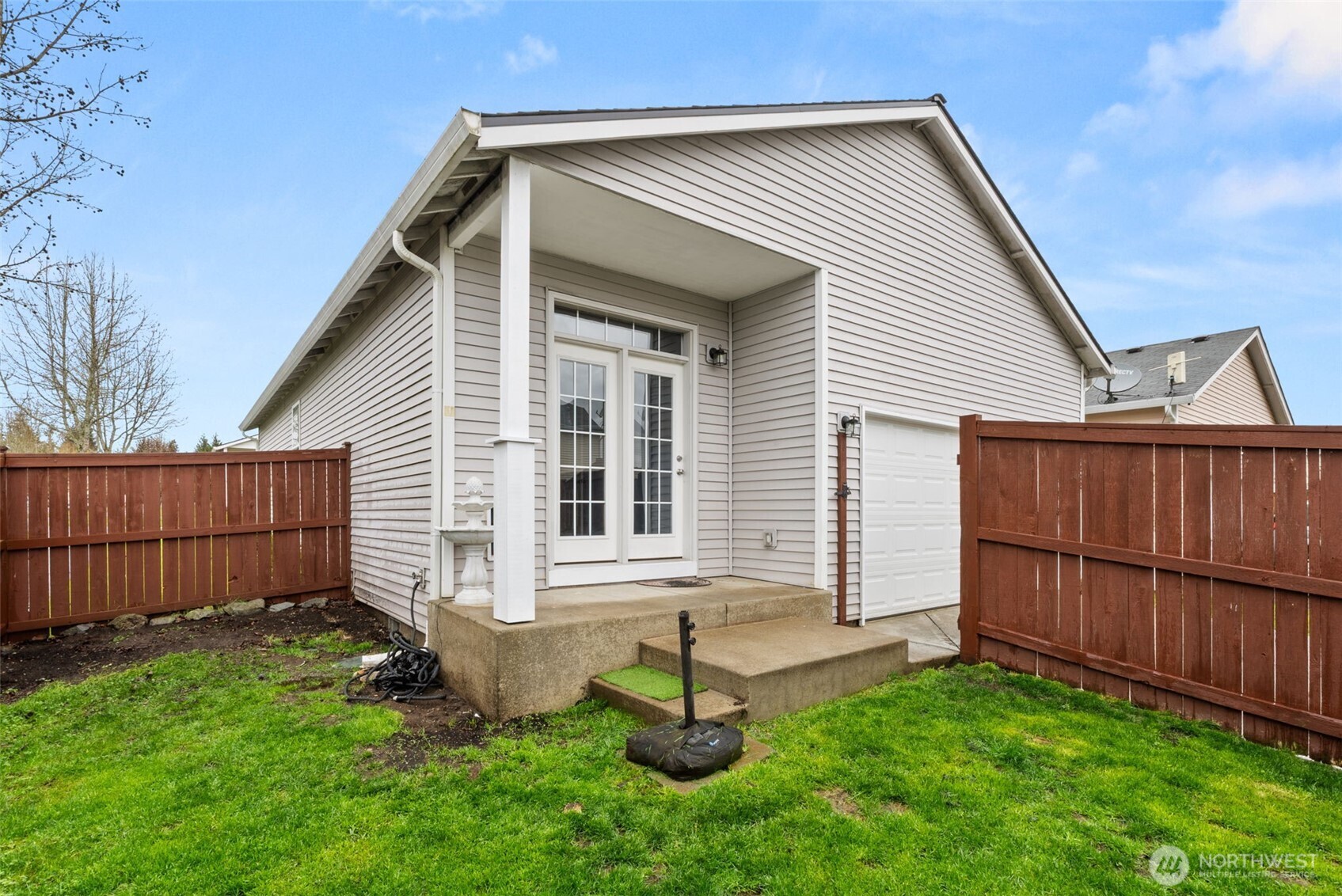 1525 Greenway Lane SE, Olympia, WA 98513