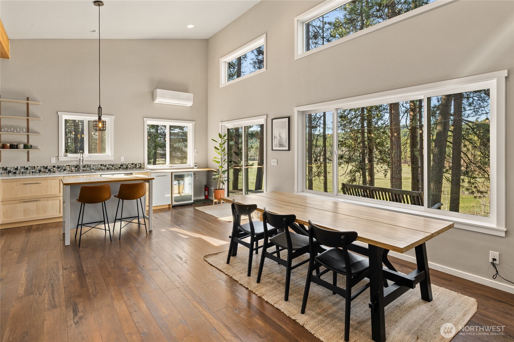 5910 Teanaway Road , Cle Elum, WA 98922