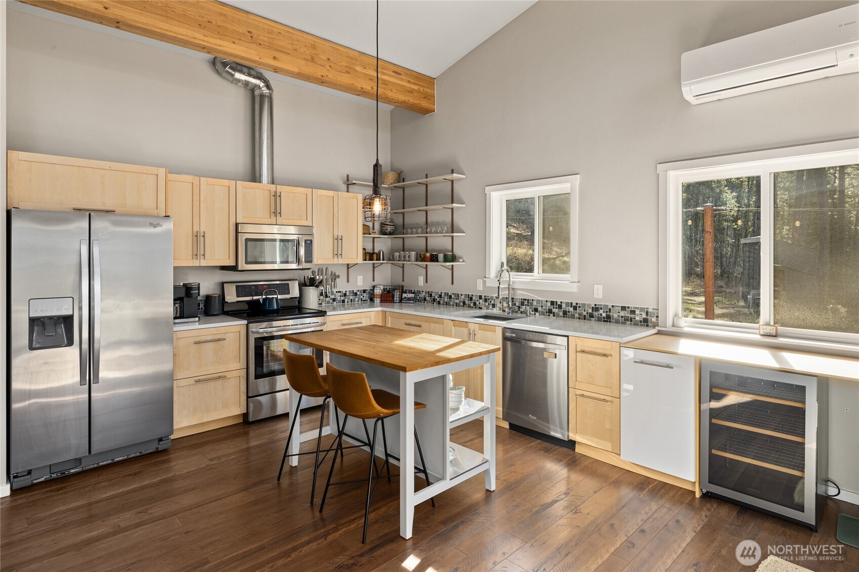 5910 Teanaway Road , Cle Elum, WA 98922