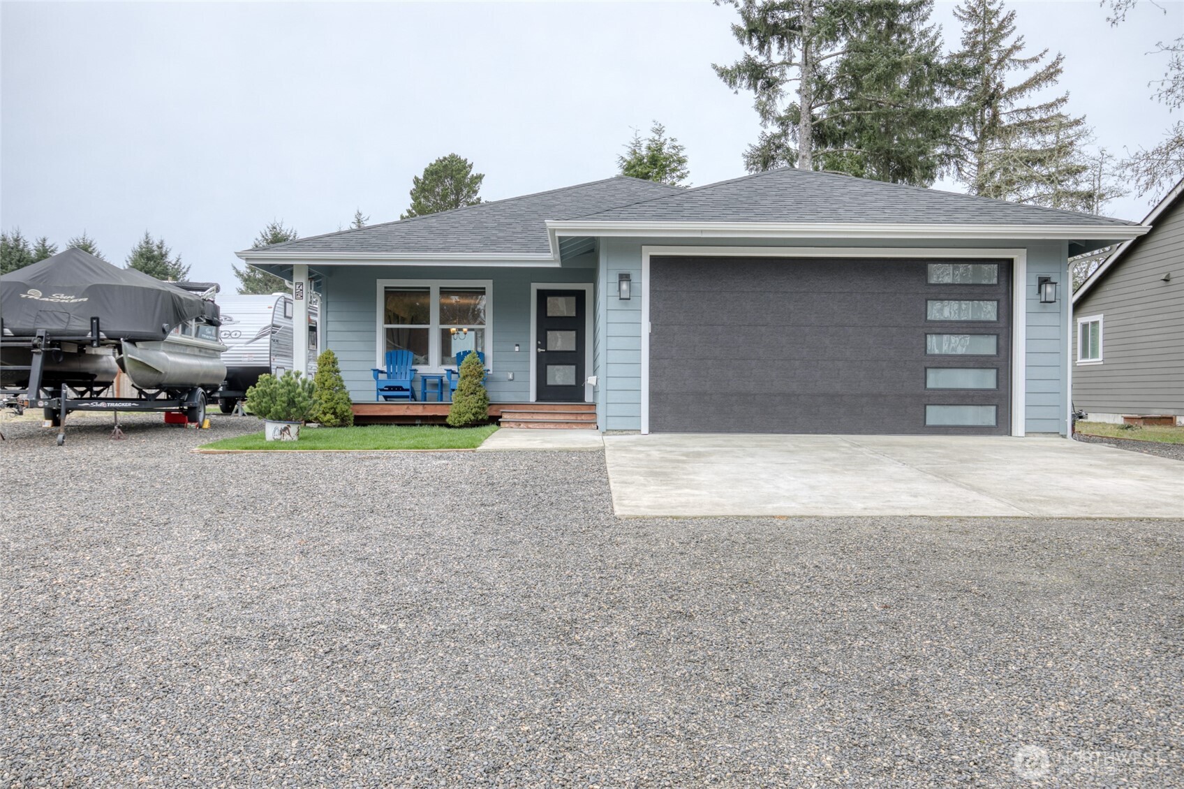 725 Wood Duck Avenue SE, Ocean Shores, WA 98569