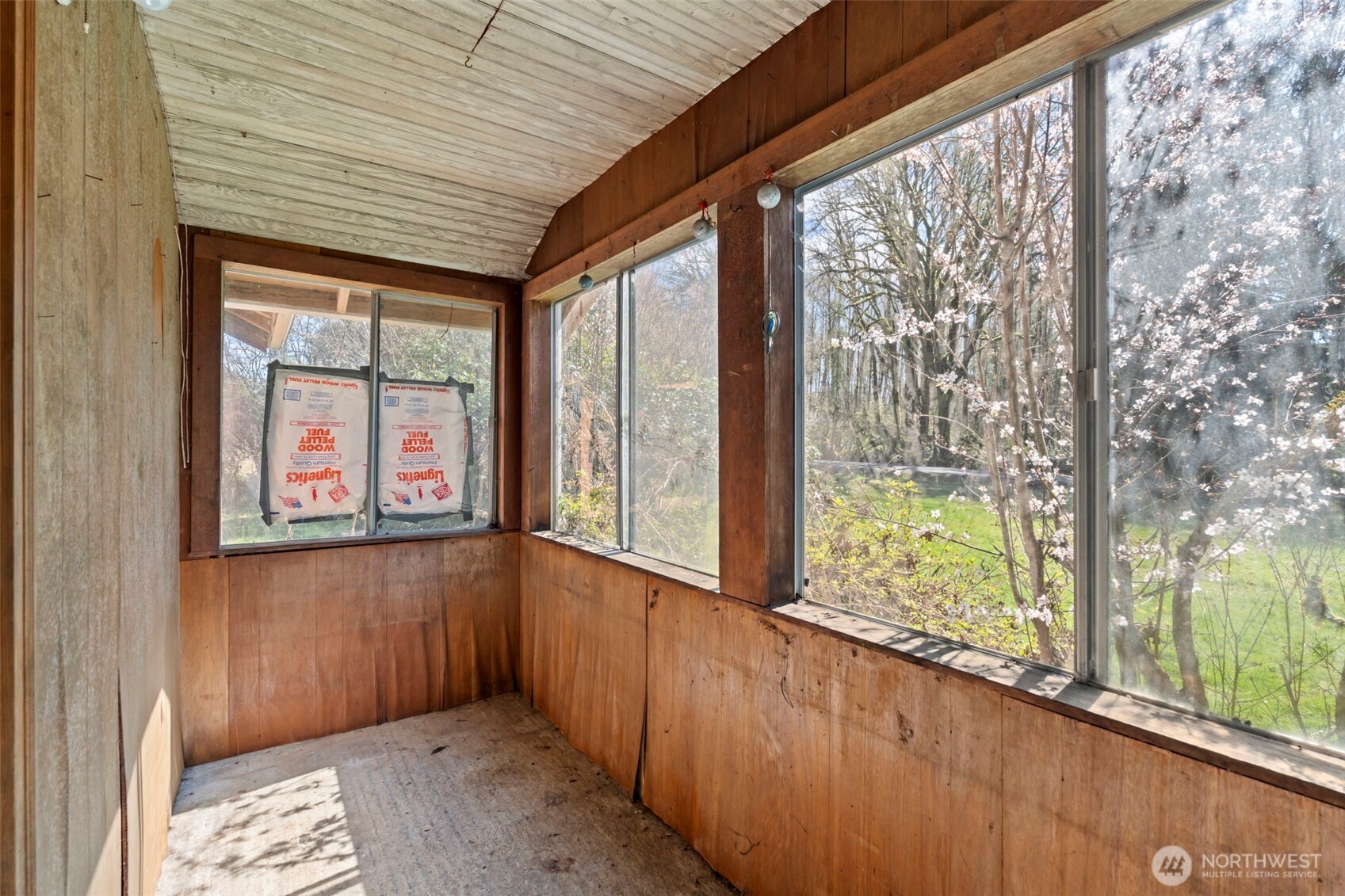 425 Winston Creek Road , Mossyrock, WA 98564