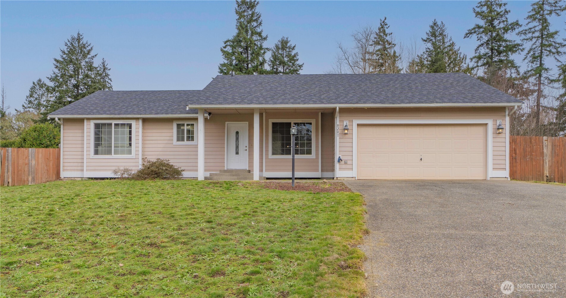 8201 295th St S , Roy, WA 98580