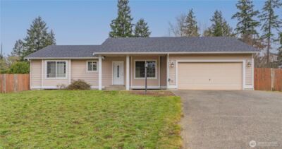 8201 295th St S , Roy, WA 98580