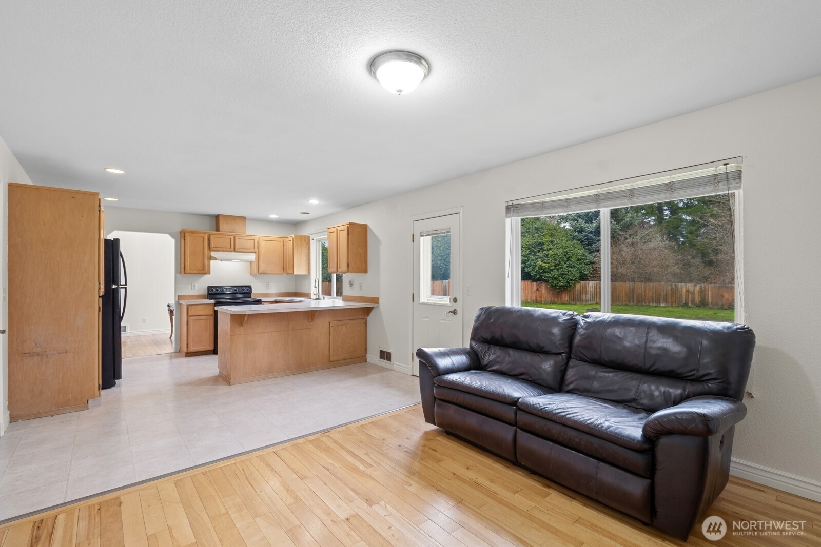 8201 295th St S , Roy, WA 98580