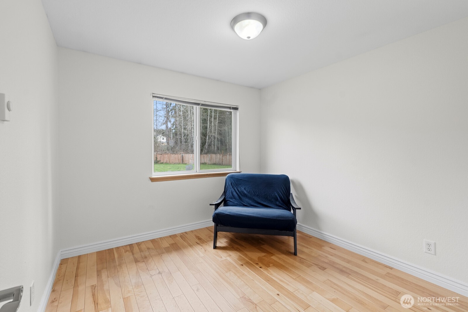 8201 295th St S , Roy, WA 98580