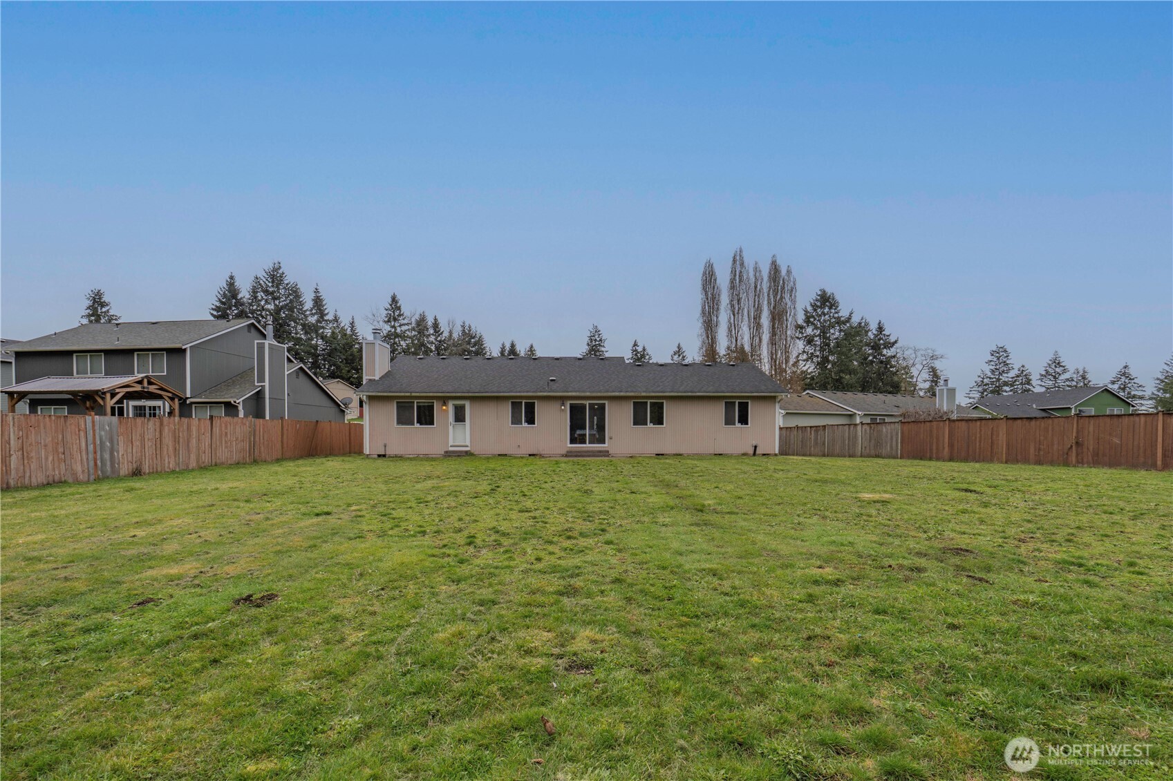8201 295th St S , Roy, WA 98580
