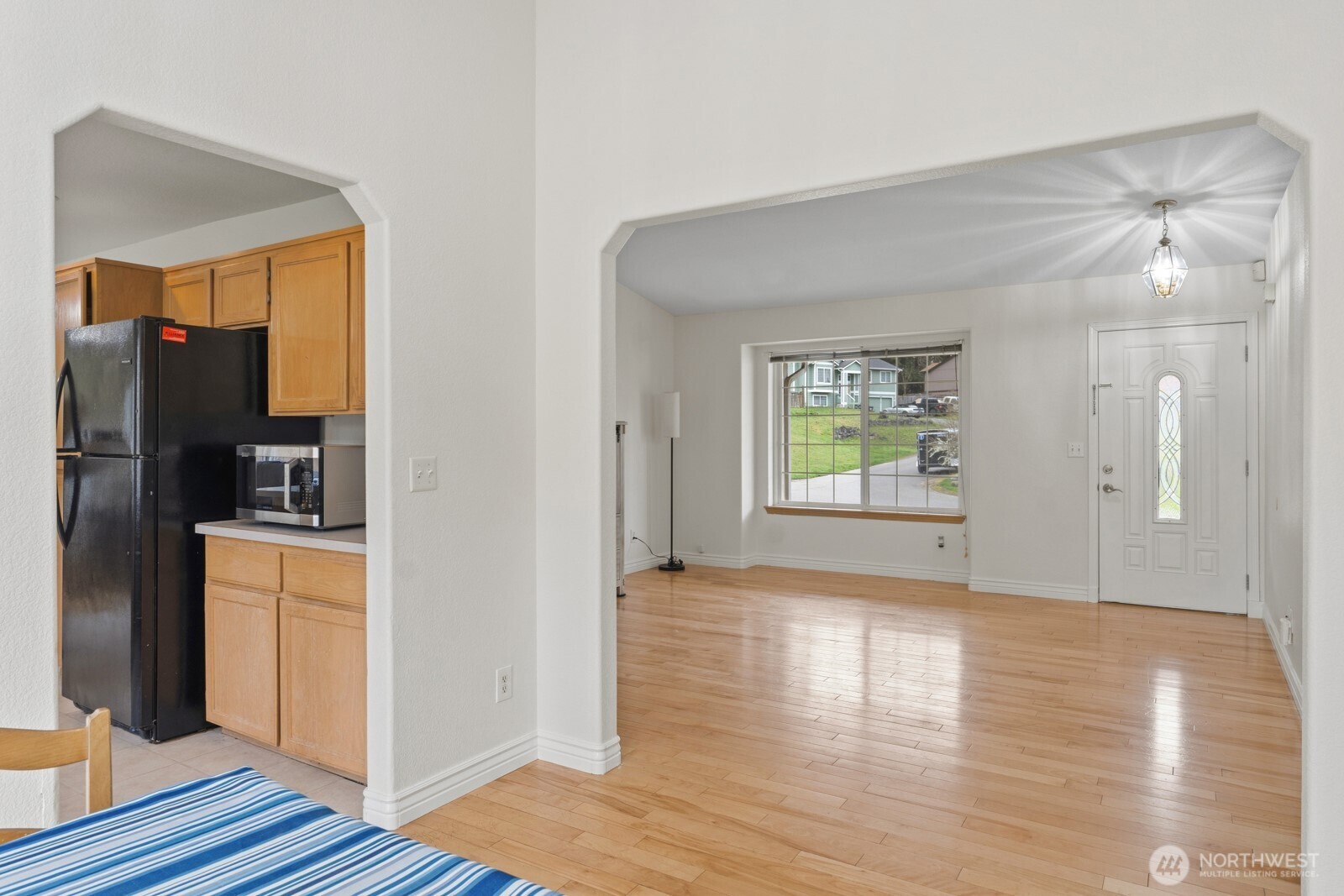 8201 295th St S , Roy, WA 98580