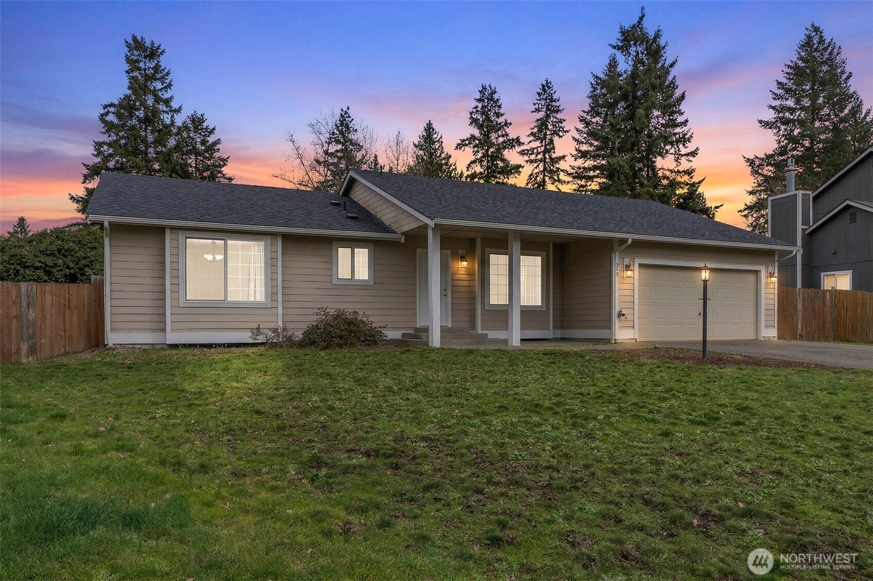 8201 295th St S , Roy, WA 98580